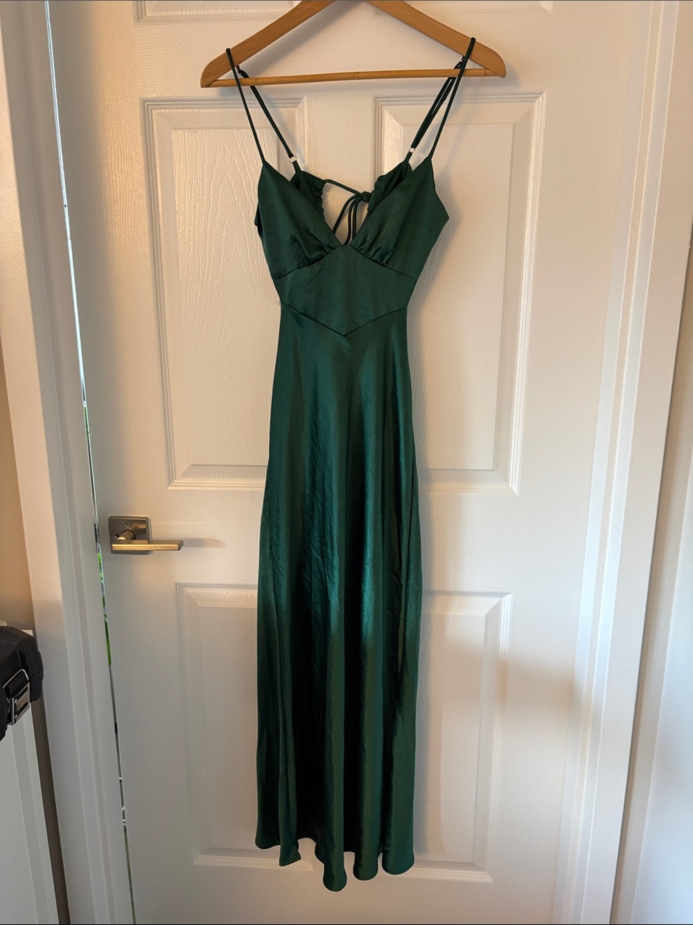 Elegant Green Satin Slip Dress with Spaghetti Straps
